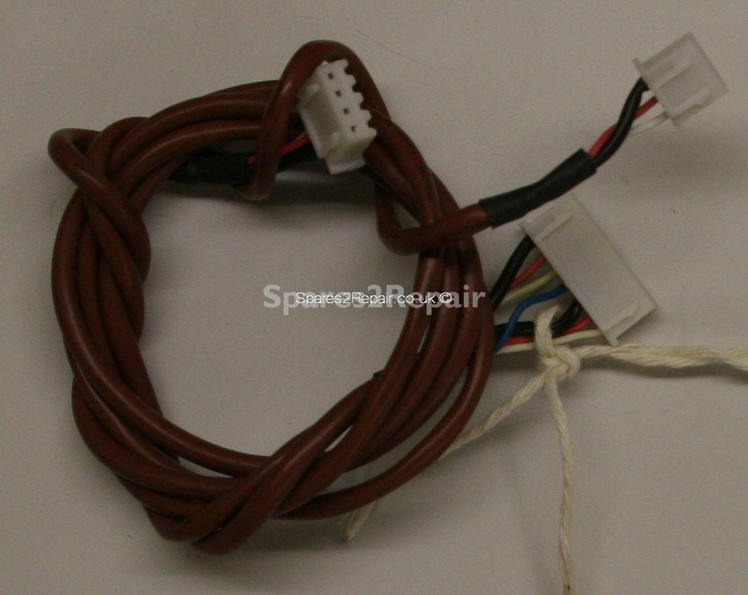 Pentus LC32W5S - Main AV to IR and Buttons